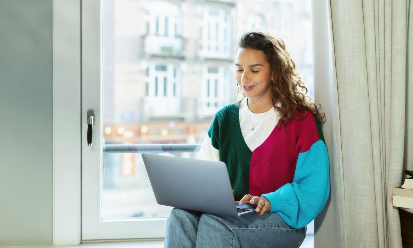 Apprenants en session de formation budgétaire en ligne